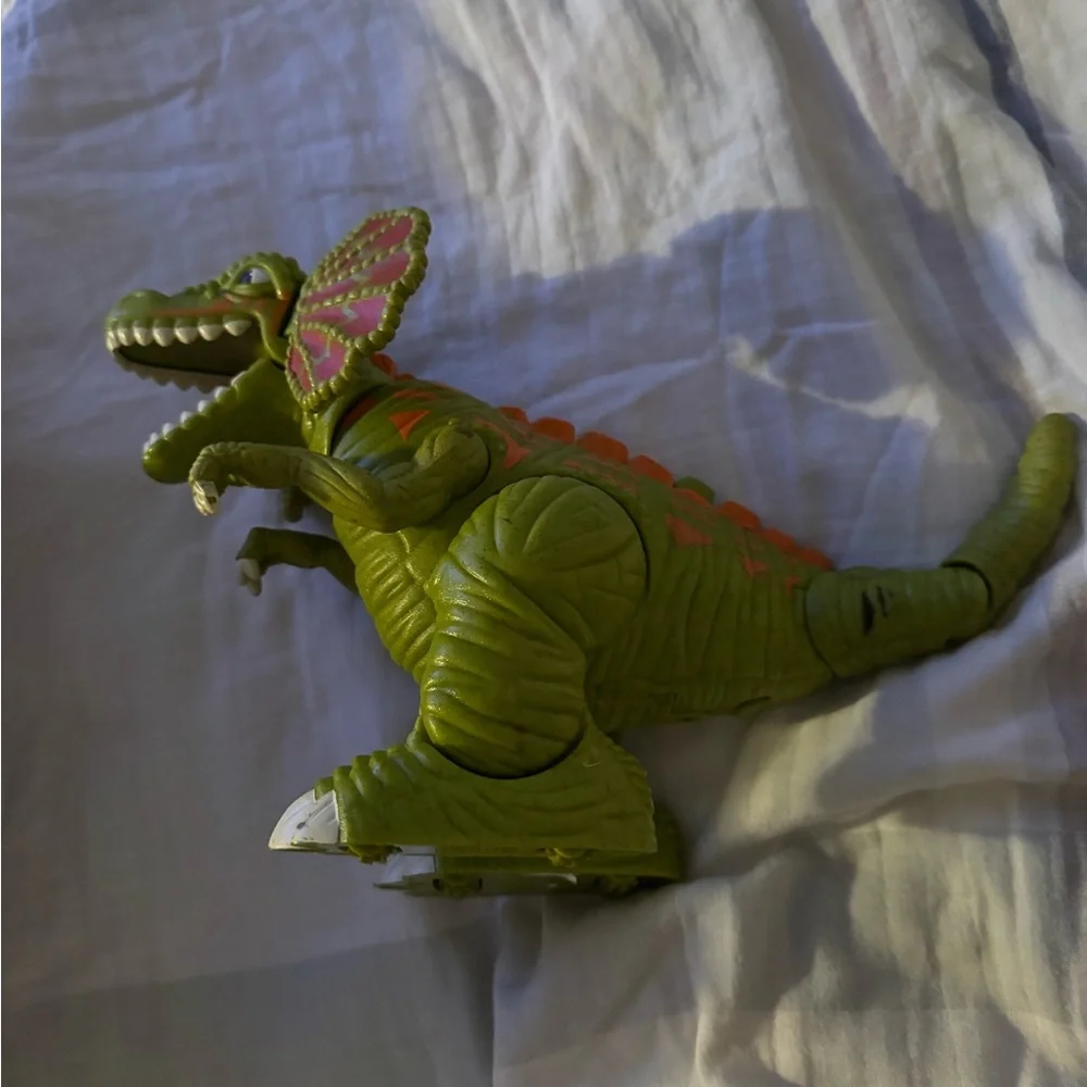 Mattel vibrant reptile